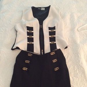 Black and White RINA ROSSI Sleeveless Lined Pantsuit Gold Buttons Zipper Vest
